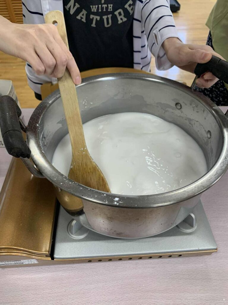 わらび餅作り